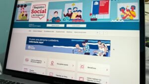Autoridades recorren Atacama informando ayudas y beneficios para las familias