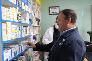 SEREMI de Salud y Servicio de Salud de Atacama destacan beneficios de la Ley Cenabast para acceder a medicamentos a menor costo