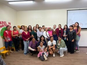  Santo Tomás Copiapó refuerza la importancia de la lactancia materna junto a familias del jardín Atacamita