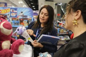 Silvana Flores: «Antes de comprar un juguete, infórmese y verifique que cumpla con la normativa sanitaria vigente»