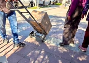 MUNICIPALIDAD DE TIERRA AMARILLA INICIA ENTREGA DE CAJAS DE MERCADERÍA DE SEPTIEMBRE PREVIO A LA CELEBRACIÓN DE FIESTAS PATRIAS