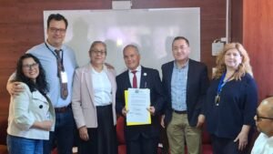 Serviu Atacama firma 10comodatos: 2 son terrenos“Eriazo Cero”para organizaciones de Copiapó