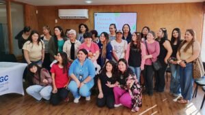 ADOLESCENTES CALDERINAS PARTICIPAN EN CONVERSATORIO SOBRE LA MENARQUIA.