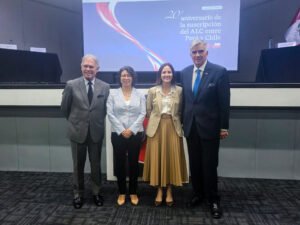 Subsecretaria Estévez conmemora 20 años del Acuerdo de Libre Comercio con Perú en visita oficial: “Vemos espacio para seguir profundizando la relación”